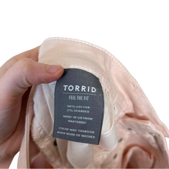 NWT Torrid High Rise Midi Short Button Fly Vintage Stretch Pearl Pink Size 14 - Picture 6 of 6